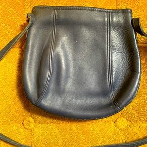 Small Vintage Framed Coach Cross-Body purse, Navy No M7D-9990